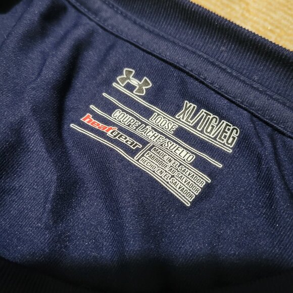 Under Armour HG Heat Gear 2017 NCAA Division III 3 Track & Field Championship Sh - Picture 6 of 7